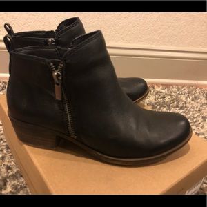 Lucky Brand black leather booties